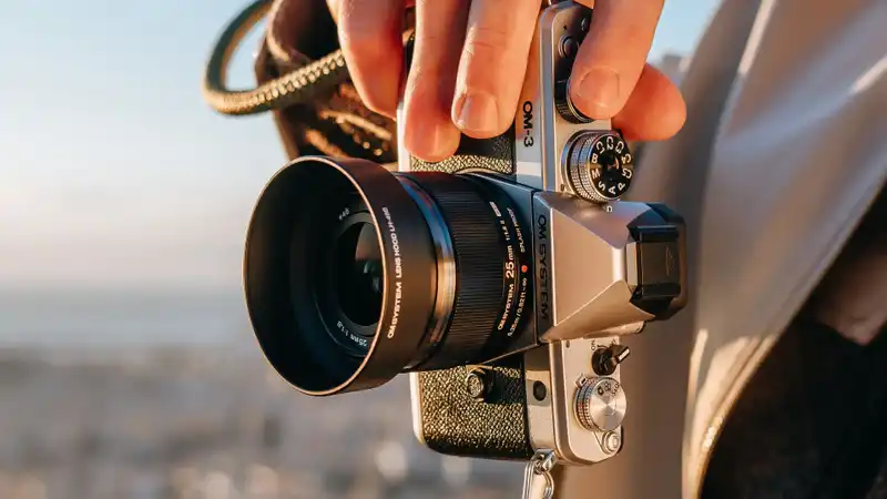 Amazon.com : Olympus OM-D E-M1 Mark II, Micro Four Thirds